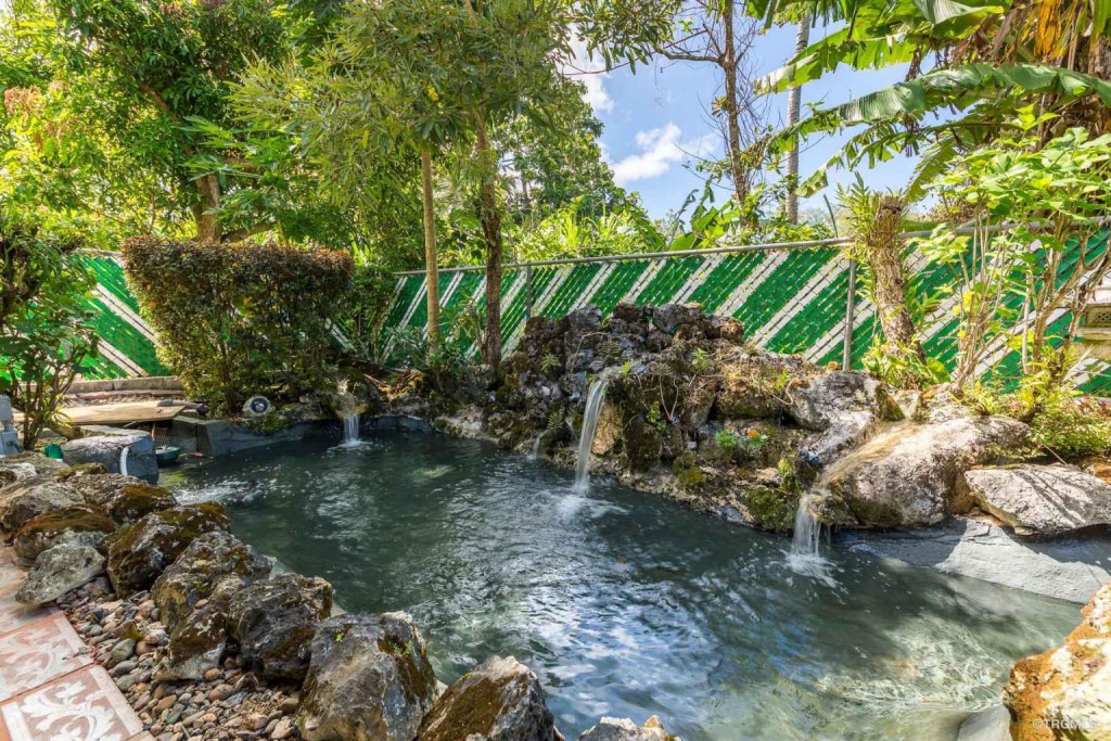 20160418010336004764000000-o